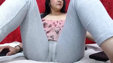 Snapshot of nicolleowens chatting on 22, 9, 2025 NICOLLE online show from 22, 9, 2025