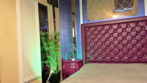 Snapshot of nicollepalmer chatting on 10, 12, 2024 Nicolle online show from 10, 12, 2024