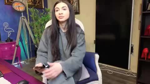 Snapshot of nicollepalmer chatting on 19, 2, 2025 Nicolle online show from 19, 2, 2025