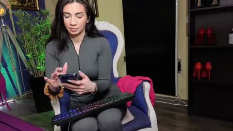 Snapshot of nicollepalmer chatting on 20, 2, 2025 Nicolle online show from 20, 2, 2025