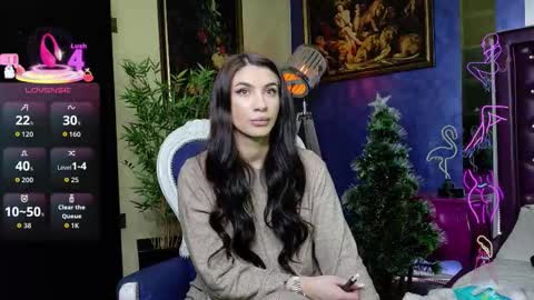 Nicolle online show from 18, 12, 2025