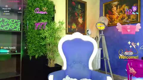 Nicolle online show from 13, 5, 2026