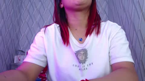 Nicolle Miley online show from 6, 1, 2025