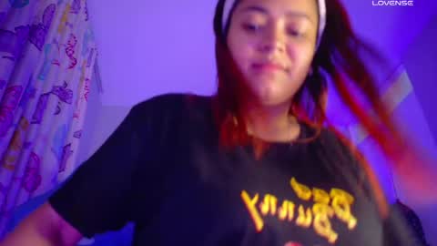 Nicolle Miley online show from 12, 5, 2026