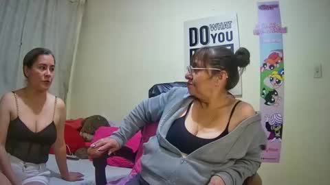 Snapshot of nicoltatiana_ chatting on 23, 10, 2025 nicoltatiana_ online show from 23, 10, 2025