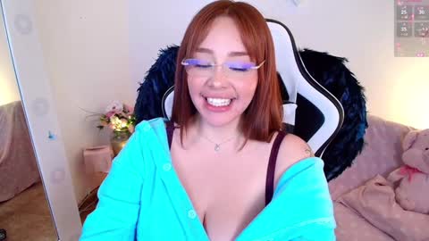 Snapshot of nicolthompsonn chatting on 20, 1, 2025 Nicol online show from 20, 1, 2025