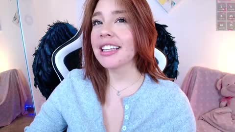 Snapshot of nicolthompsonn chatting on 1, 2, 2025 Nicol online show from 1, 2, 2025