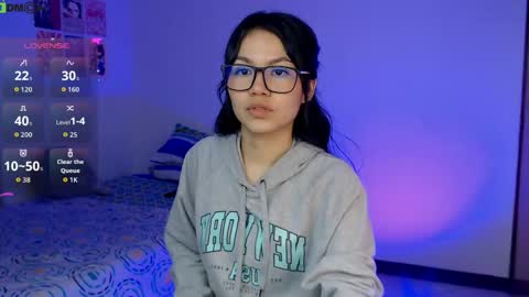 NicoRobin777 online show from 24, 5, 2026