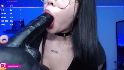Snapshot of nicorobinn chatting on 10, 12, 2024 Lizzie online show from 10, 12, 2024