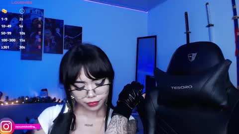 Snapshot of nicorobinn chatting on 22, 12, 2024 Lizzie online show from 22, 12, 2024