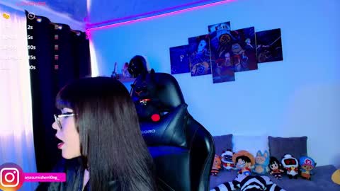 Snapshot of nicorobinn chatting on 20, 9, 2025 Lizzie online show from 20, 9, 2025