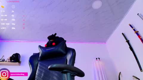 Snapshot of nicorobinn chatting on 1, 11, 2025 Lizzie online show from 1, 11, 2025