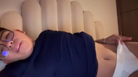 Snapshot of nicoxdulce chatting on 11, 1, 2025 nicoxdulce online show from 11, 1, 2025