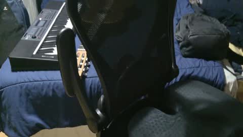 Snapshot of nielzzz69 chatting on 12, 1, 2025 Julian online show from 12, 1, 2025