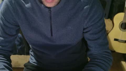 Snapshot of nielzzz69 chatting on 17, 1, 2025 Julian online show from 17, 1, 2025