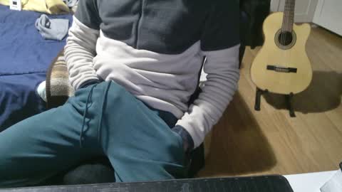 Snapshot of nielzzz69 chatting on 19, 1, 2025 Julian online show from 19, 1, 2025