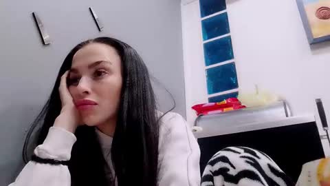 SIENNA online show from 9, 2, 2026