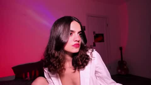 Daisy online show from 25, 11, 2025