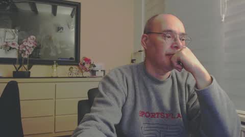 Snapshot of nightkeeper63 chatting on 18, 2, 2025 nightkeeper63 online show from 18, 2, 2025