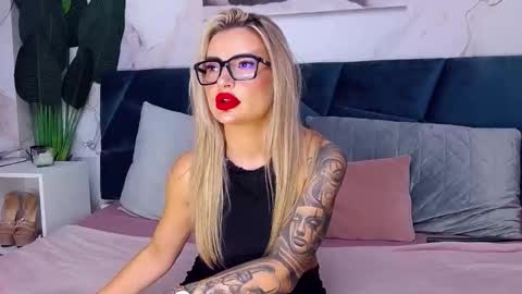 Iris online show from 22, 9, 2025