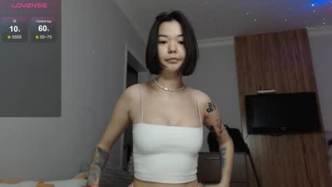 Niia online show from 16, 12, 2024