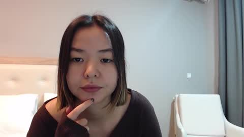 Niia online show from 4, 3, 2026