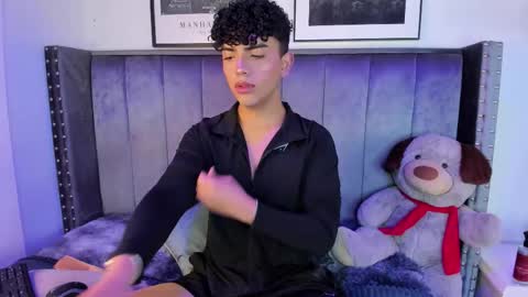 niick_twink online show from 8, 10, 2025