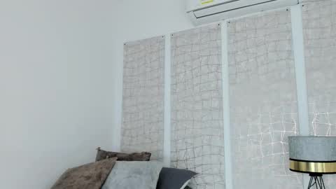 Niicole online show from 23, 10, 2025