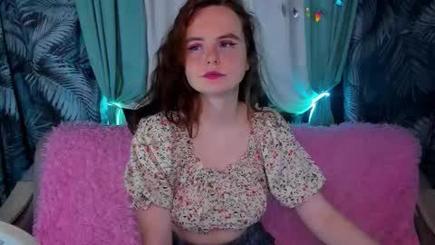 Snapshot of niiik_miiiki chatting on 10, 9, 2025 niiik_miiiki online show from 10, 9, 2025