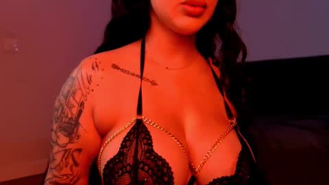 Snapshot of niinarosee1 chatting on 12, 3, 2026 Niinarosee online show from 12, 3, 2026