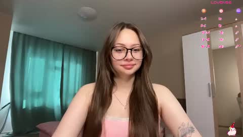 nikagpt online show from 19, 6, 2026