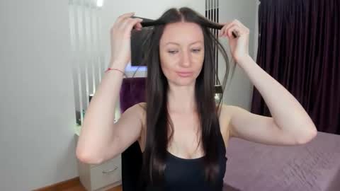 NikaLewis online show from 28, 3, 2026