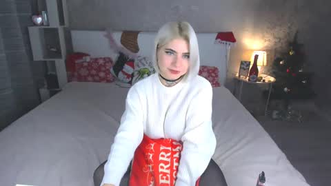 Snapshot of nikarocks chatting on 28, 12, 2024 nikarocks online show from 28, 12, 2024