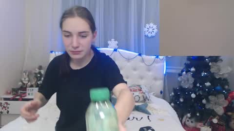nikastarkk online show from 7, 12, 2024
