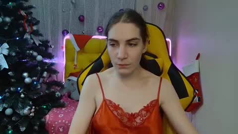 nikastarkk online show from 4, 1, 2025