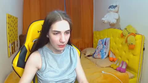 nikastarkk online show from 5, 2, 2025