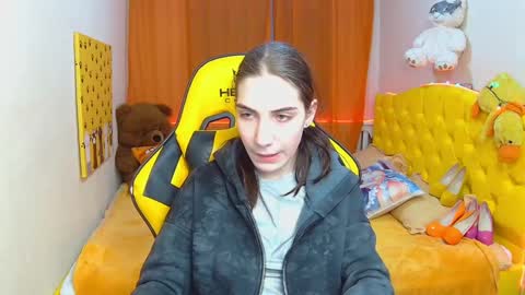 nikastarkk online show from 11, 2, 2025