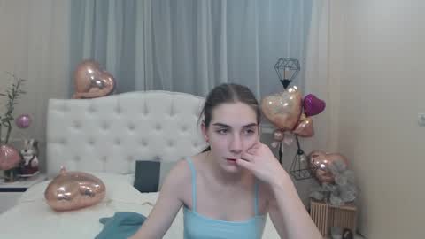 nikastarkk online show from 16, 2, 2025