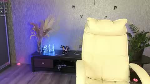 Snapshot of nikastill_ chatting on 14, 2, 2026 NikaStill online show from 14, 2, 2026