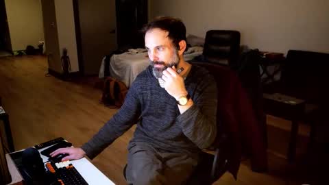 Nike Jude online show from 21, 12, 2025