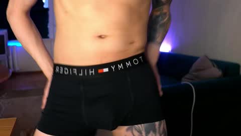 Nik online show from 27, 2, 2026