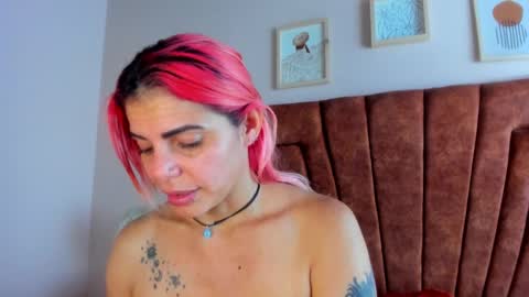 niki online show from 10, 2, 2025