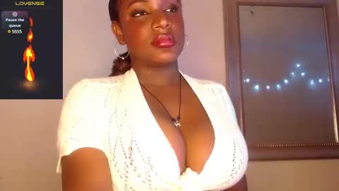 Snapshot of nikitakisskm chatting on 8, 2, 2025 nikitakisskm online show from 8, 2, 2025