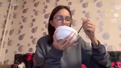 Snapshot of nikki_don chatting on 28, 10, 2025 Nikki online show from 28, 10, 2025