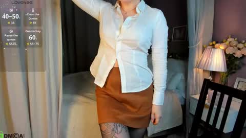 Nikki online show from 18, 9, 2025