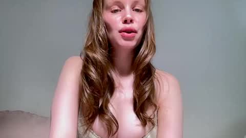 Snapshot of nikki_mi chatting on 18, 4, 2026 Nikki online show from 18, 4, 2026