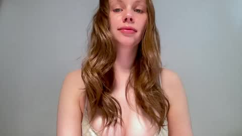 Snapshot of nikki_mi chatting on 8, 5, 2026 Nikki online show from 8, 5, 2026