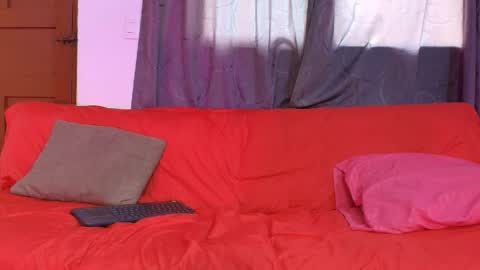 nikki_uwu online show from 13, 5, 2026
