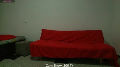 nikki_uwu online show from 8, 6, 2026
