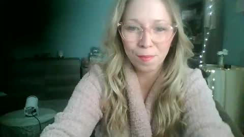 Snapshot of nikkib653466 chatting on 12, 1, 2026 nikkib653466 online show from 12, 1, 2026